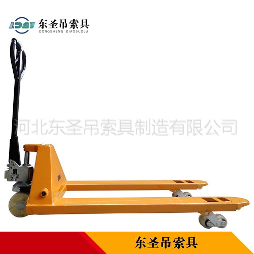 手動(dòng)液壓升高叉車側(cè)面整機(jī)展示圖--河北東圣吊索具制造有限公司--小型攪拌機(jī)|石材夾具|液壓堆高車|手動(dòng)叉車